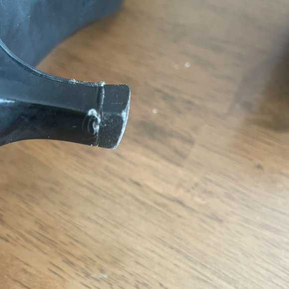 Fitzwell Yara Patent Leather Kitten Heel Pumps, Black, Size 9.5W - Picture 10 of 10